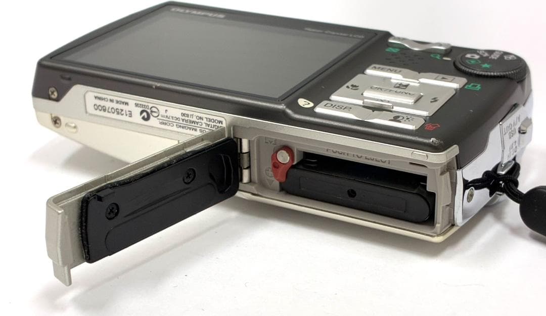 25M10-272 OLYMPUS M830 オリンパス デジカメ 動作確認済