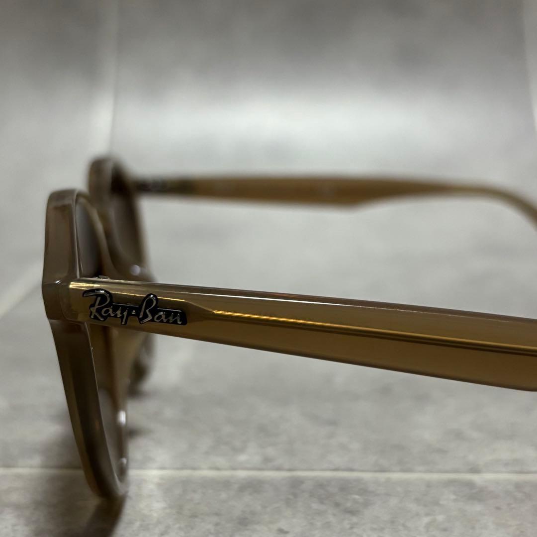 Ray-Ban RB2180-F ラウンドサングラス ブラウン イタリア製