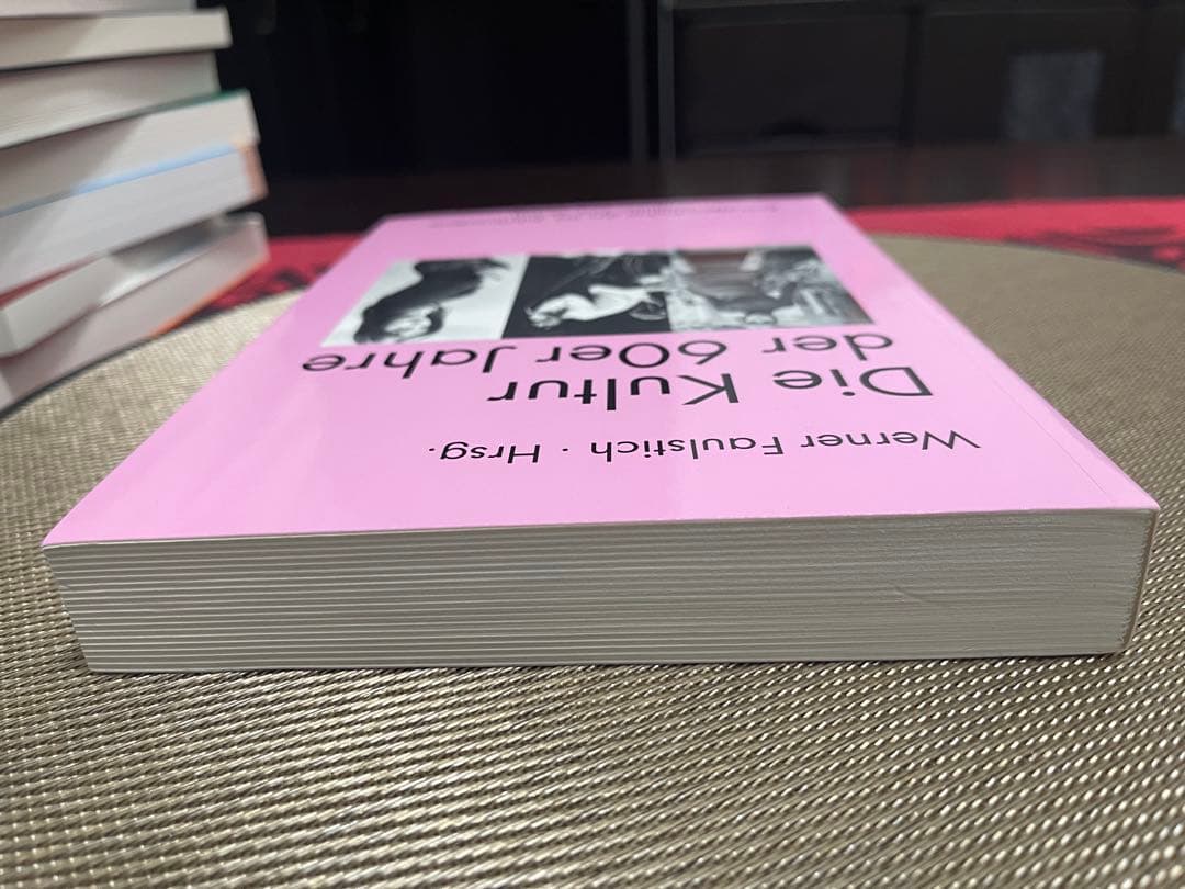 洋書 Die Kultur der 60er Jahre