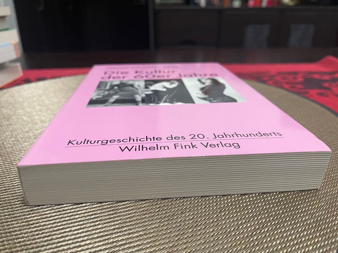 洋書 Die Kultur der 60er Jahre