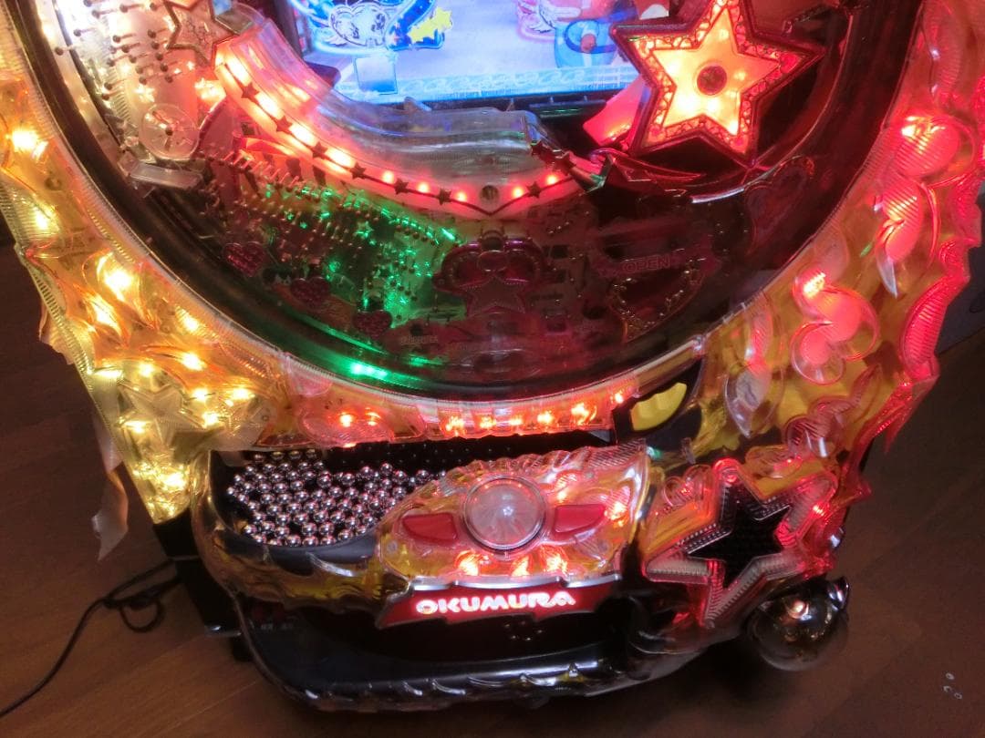 ア*ク様 パチンコ実機　CRうる星やつら4everLove　本体
