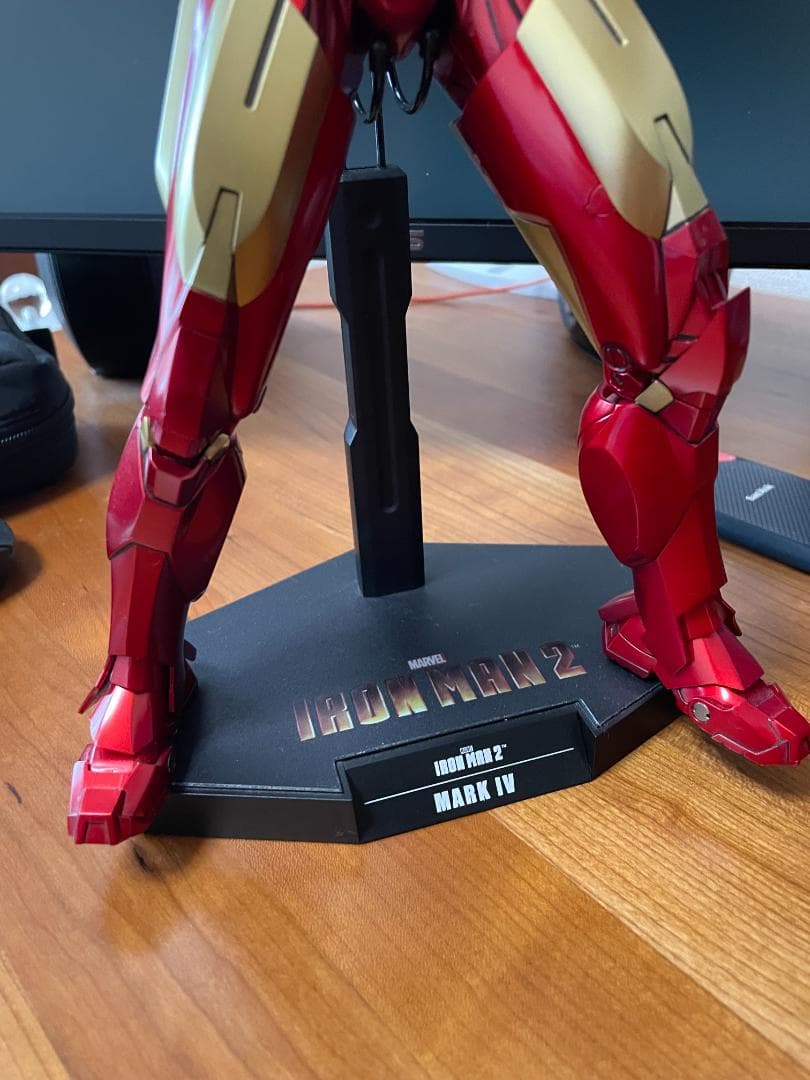 Hot Toys アイアンマン2 マーク4 フィギュア