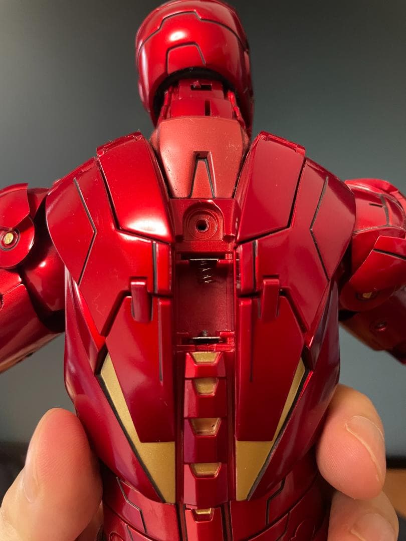 Hot Toys アイアンマン2 マーク4 フィギュア