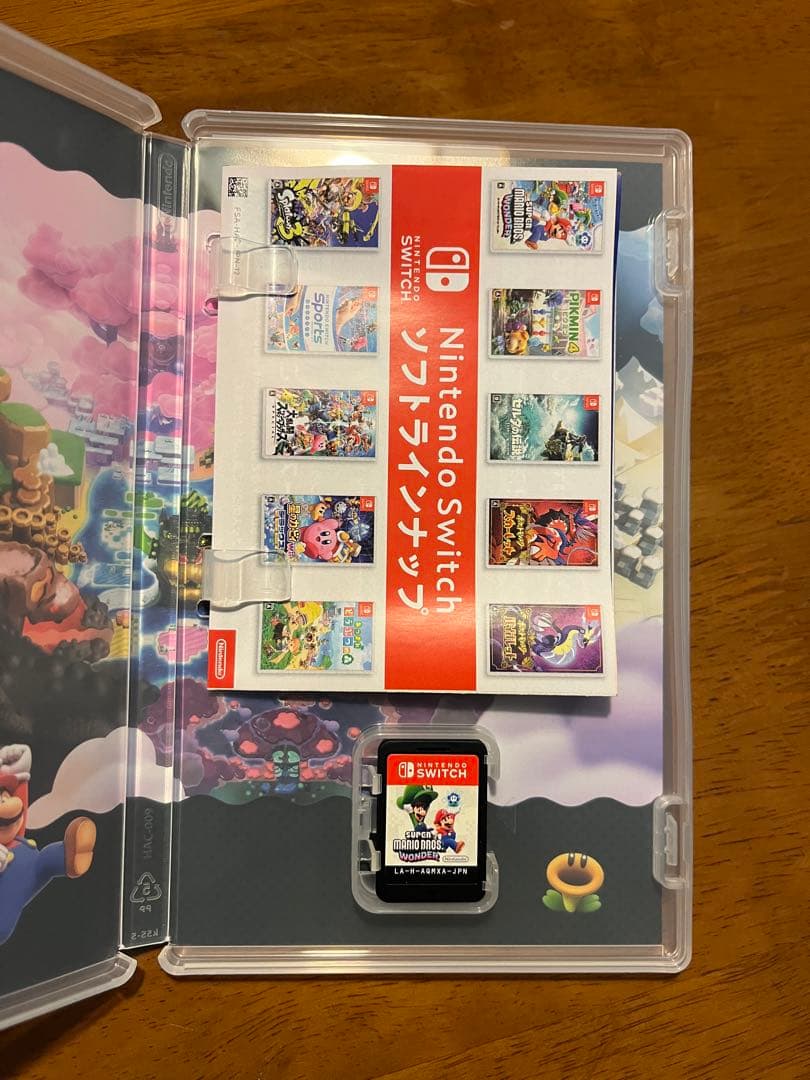 「桃太郎電鉄」と「スーパーマリオブラザーズワンダー」カセット2つ売り
