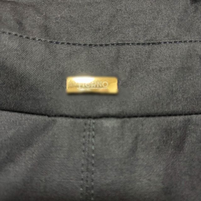 【2023/13.2万円】　HERNO　撥水シルクスカーフ付スリーブレスコート
