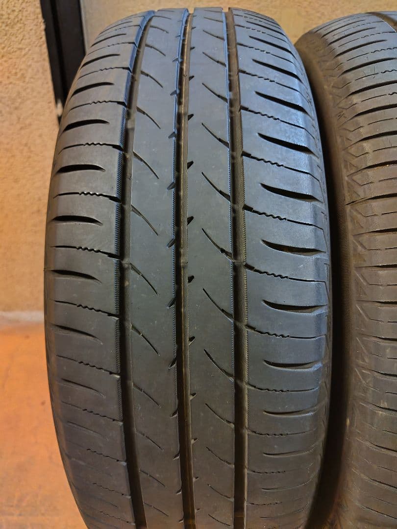 わんすけ185/65/R15 TOYO　NANOENERGY3 PLUS㉔