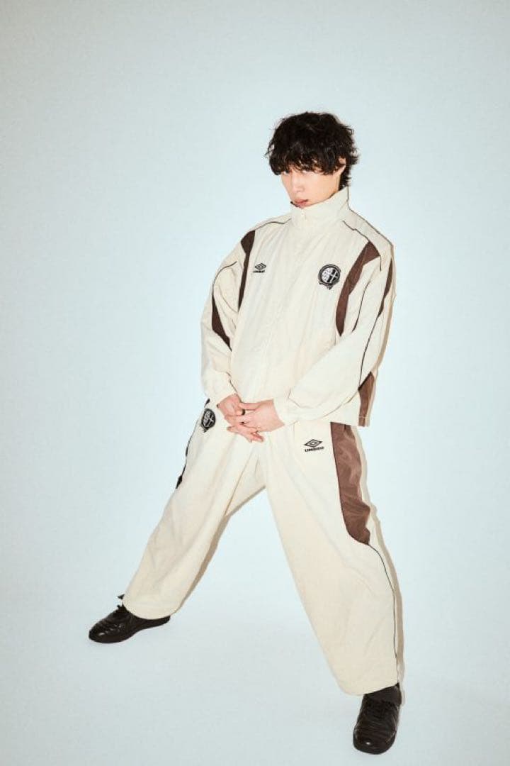 UMBRO × go!go!vanillasナイロントラックパンツ くま