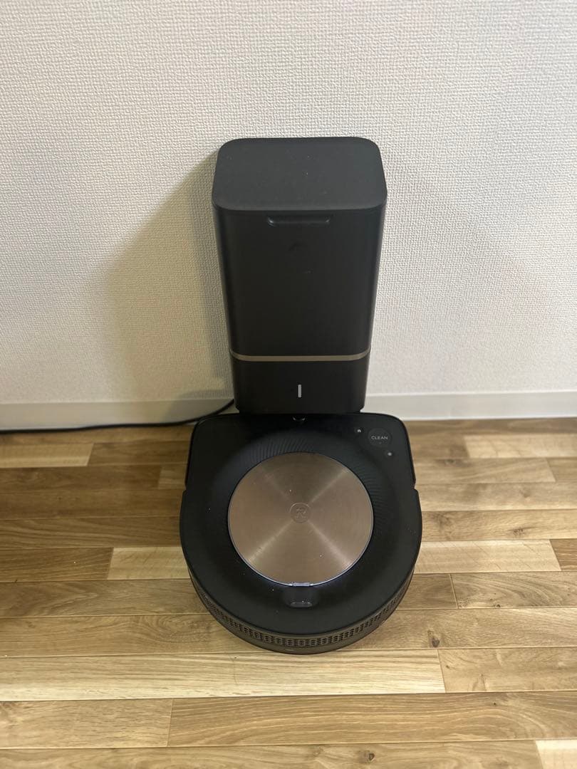 ルンバ iRobot S9+ ゴミ自動収集機能付き