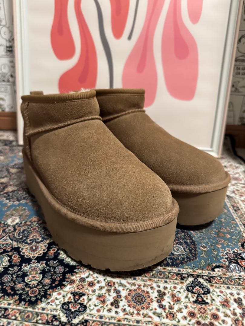 ugg クラシックウルトラミニプラットフォーム