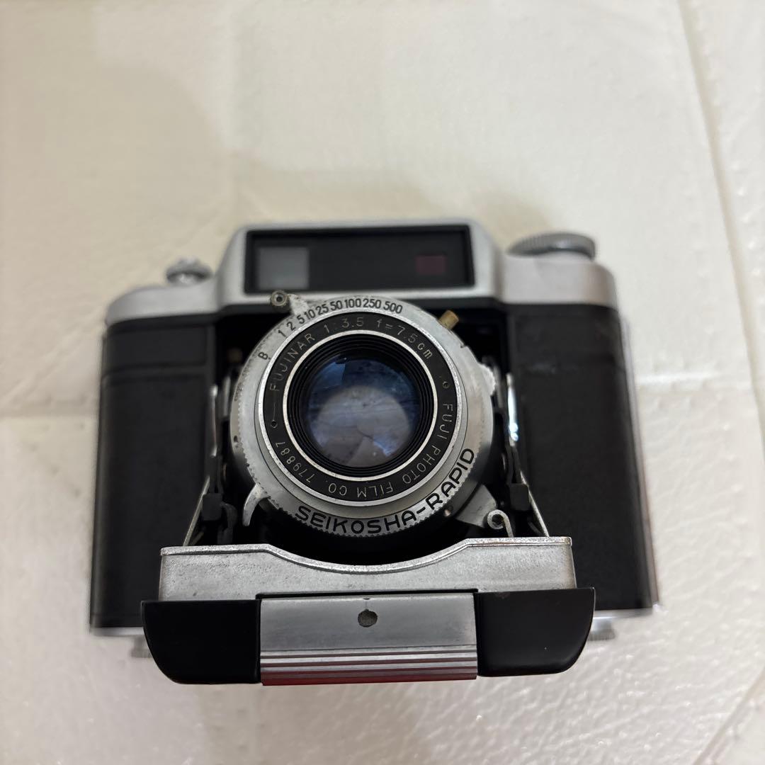 Super Fujica-6 レンジファインダー　中判フィルムカメラ