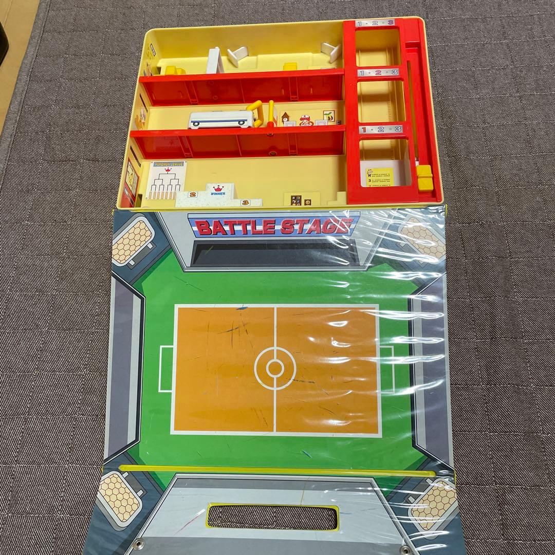 レ*イ様 ポケモンフィギアとバック