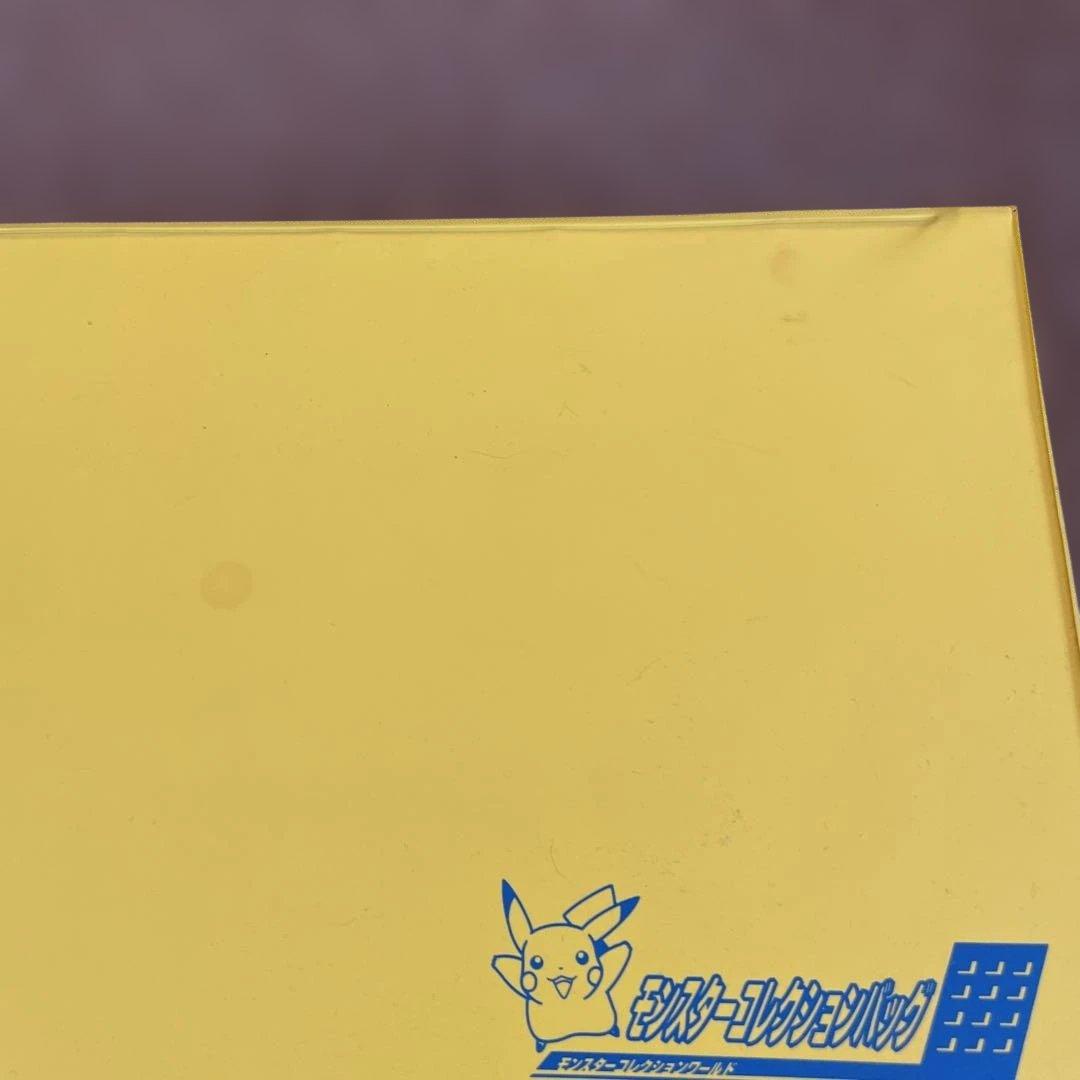 レ*イ様 ポケモンフィギアとバック