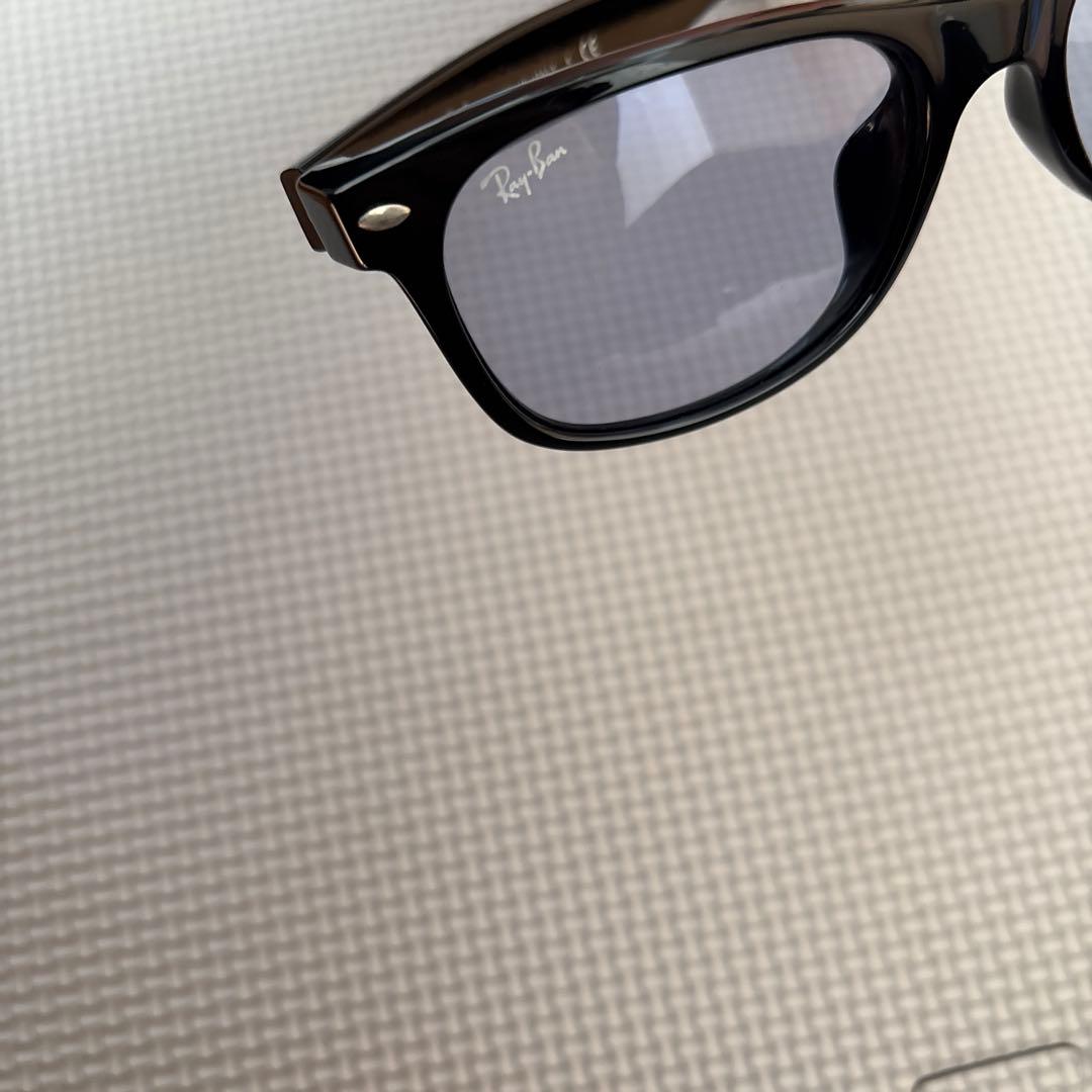 レイバン　Ray Ban ブルー　601/64 RB2132F