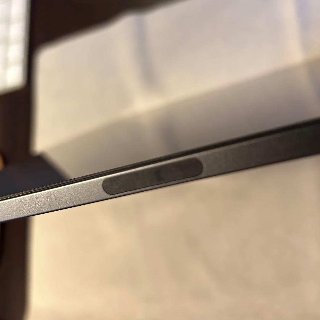 Apple iPad Air 2022(第5世代） Wi-fi 64GB グレイ