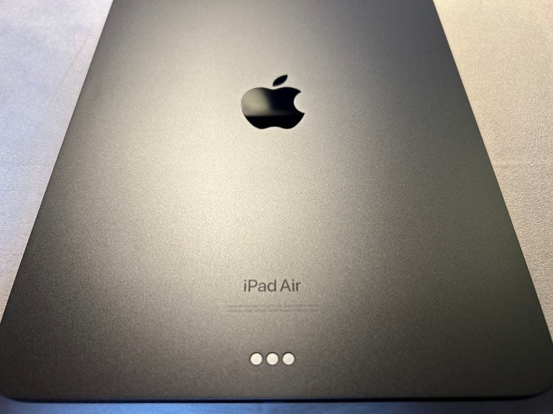 Apple iPad Air 2022(第5世代） Wi-fi 64GB グレイ