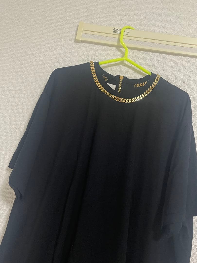 バーバリー　Chain Detail T-shirt ゴールドチェーン　Tシャツ