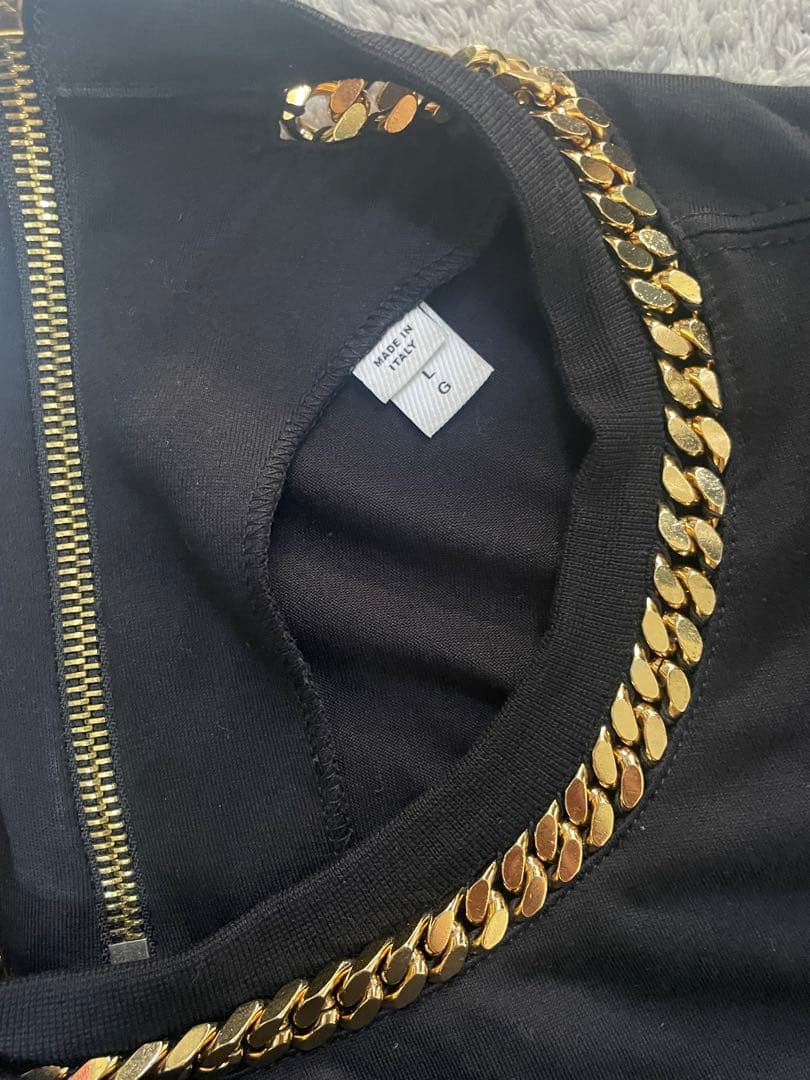 バーバリー　Chain Detail T-shirt ゴールドチェーン　Tシャツ