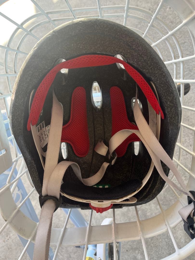 22インチ　自転車　ヘルメット　直接引き取りのみ