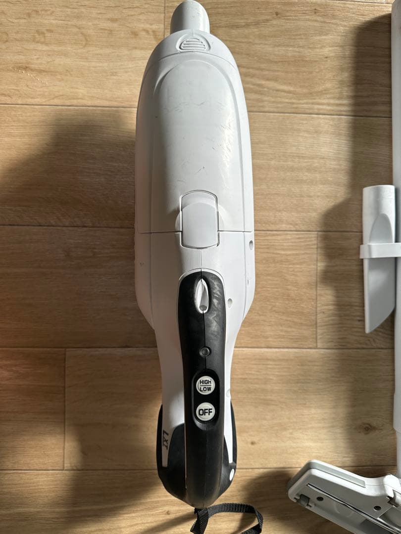 Makita 18V スティッククリーナー 本体CL182FD