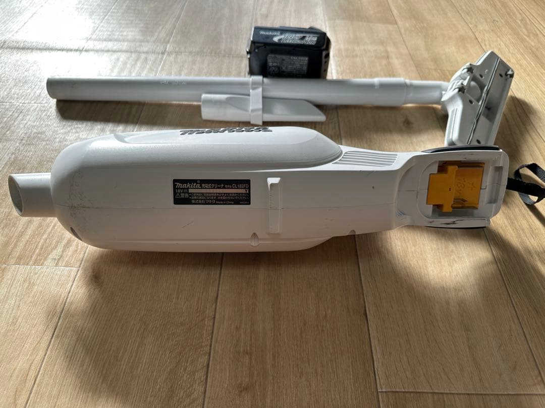 Makita 18V スティッククリーナー 本体CL182FD