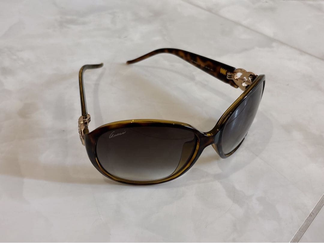 GUCCI グッチ サングラス インターロッキングG ハート ゴールド