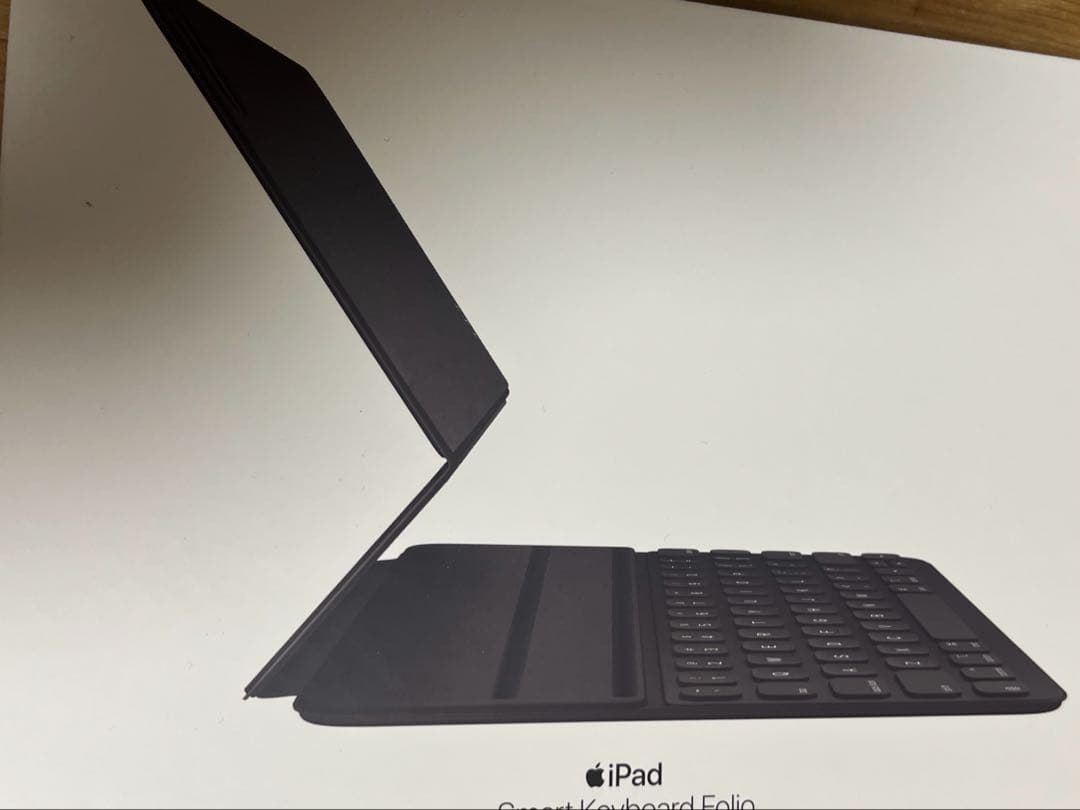 iPad Air 第4世代 セルラー Smart Keyboard Folio付