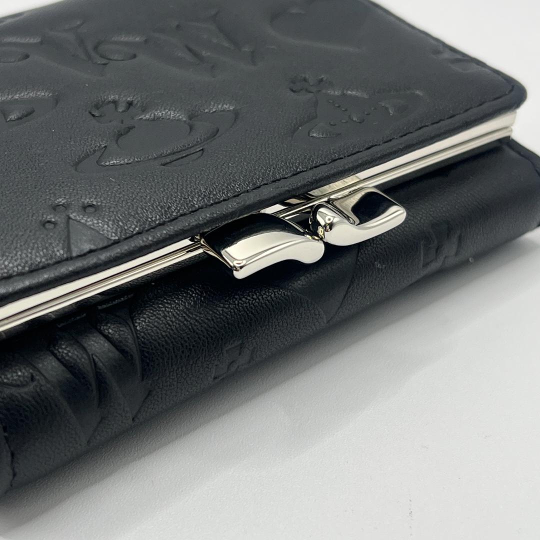 Vivienne Westwood 定番マット 折財布 黒 型押し 銀 人気
