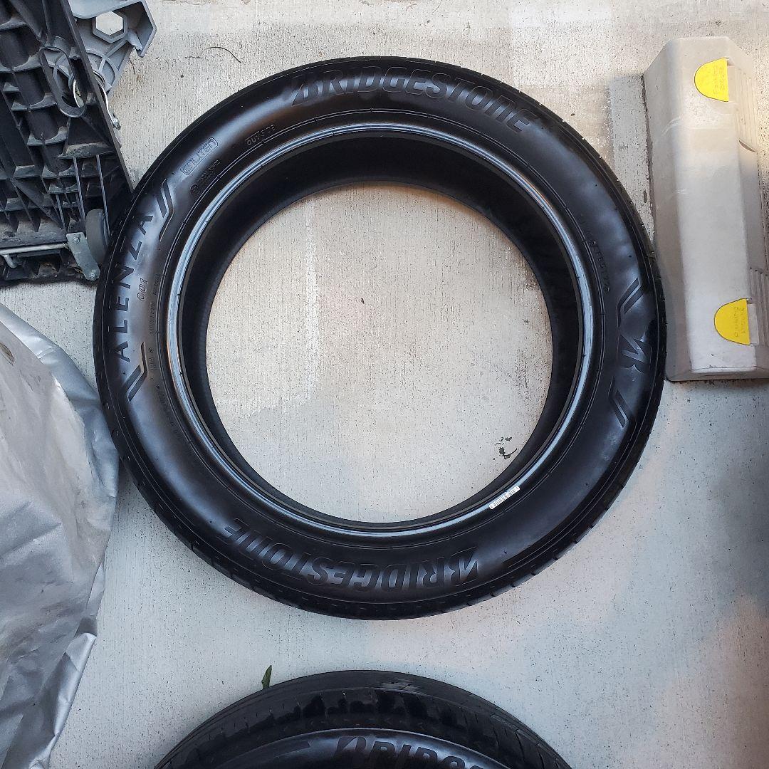 【中古】ブリジストン アレンザ001 235/50R20 2本セット .