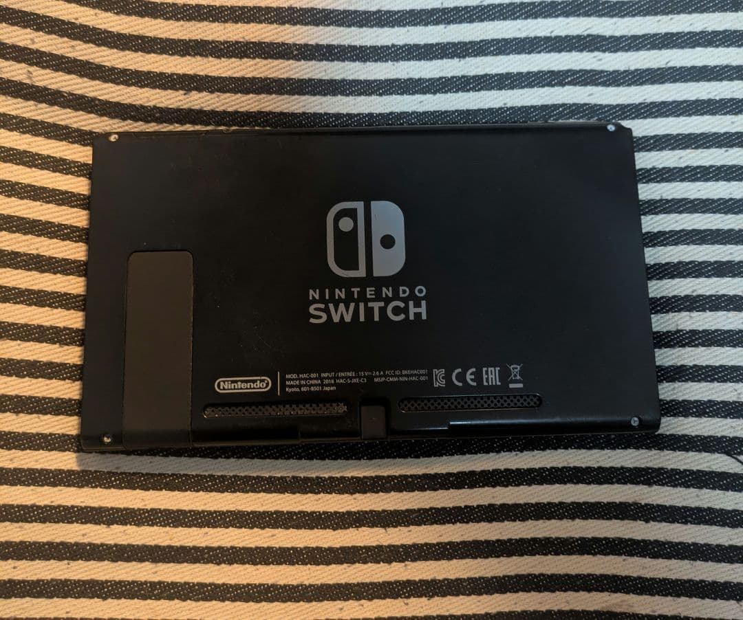 nintendo switch 本体　液晶のみ
