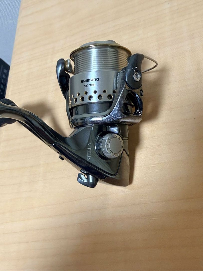 STELLA FW2500S スピニングリール