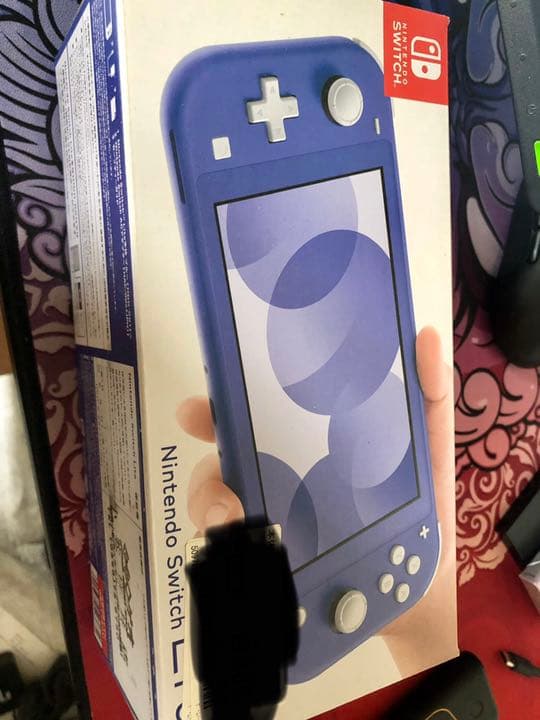 Nintendo Switchライト！