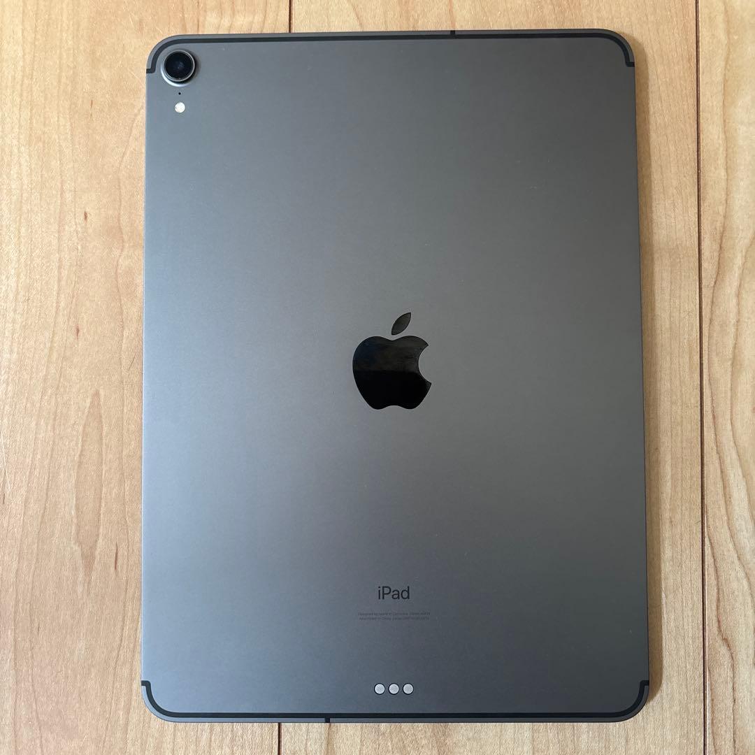 iPad Pro (2018) 64GB Cellular+キーボード付