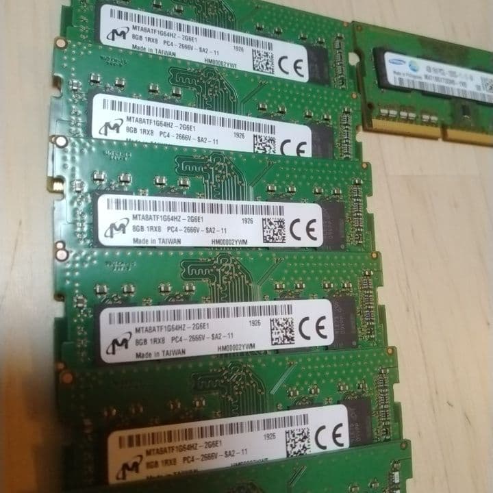 DDR4メモリ 8GB セット 8GB×8枚