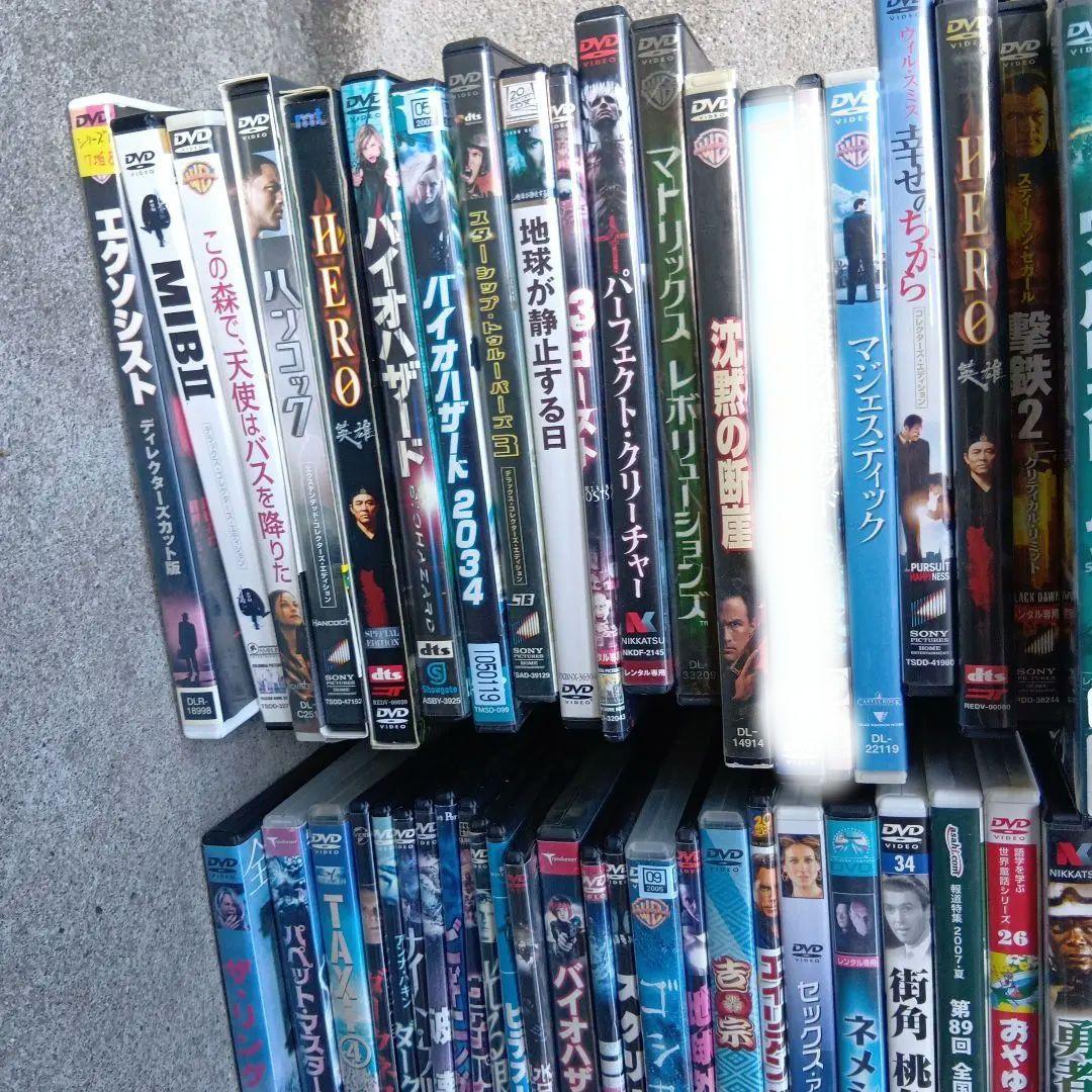 送料着払い　大量　多様なジャンルのDVDコレクション