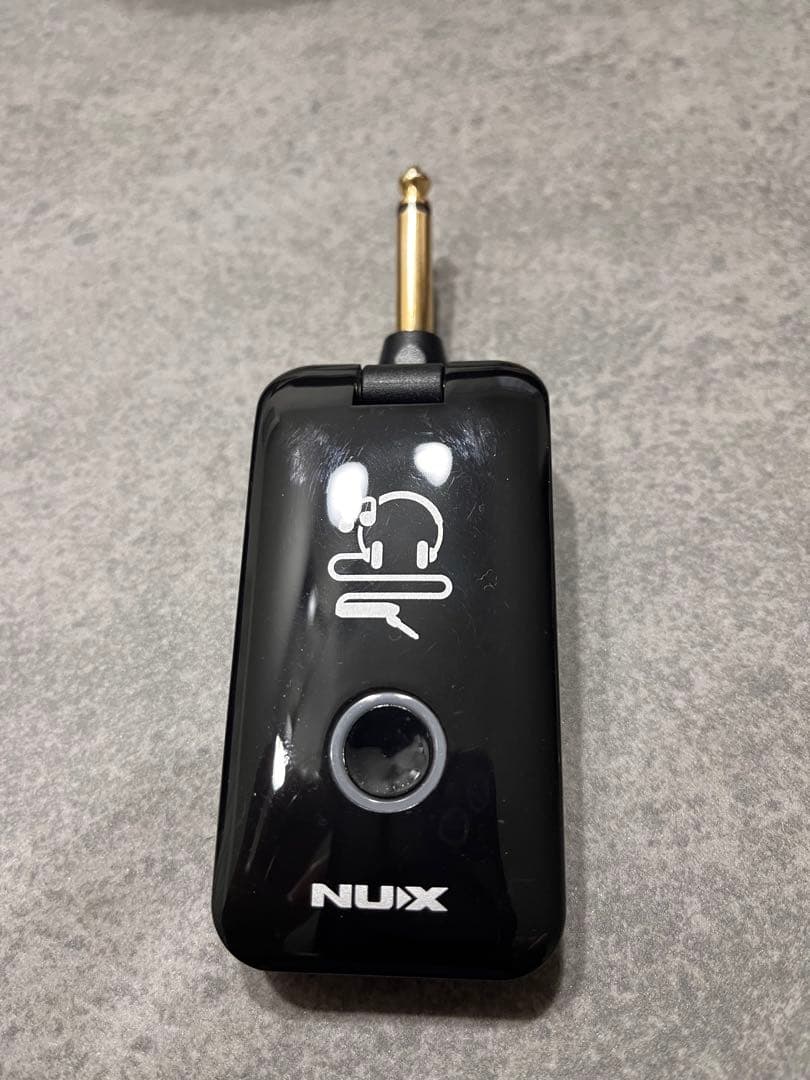 EdwardsレスポールとNUXヘッドフォンアンプのセットです！