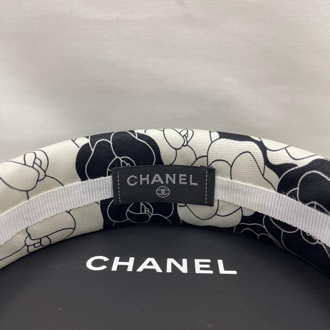 CHANELシャネル★カメリアシルク☆白黒ヘアアクセサリー・カチューシャ