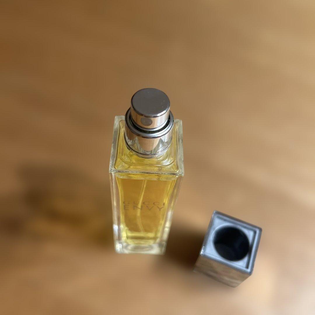 GUCCI ENVY 香水 30ml 透明ケース付き