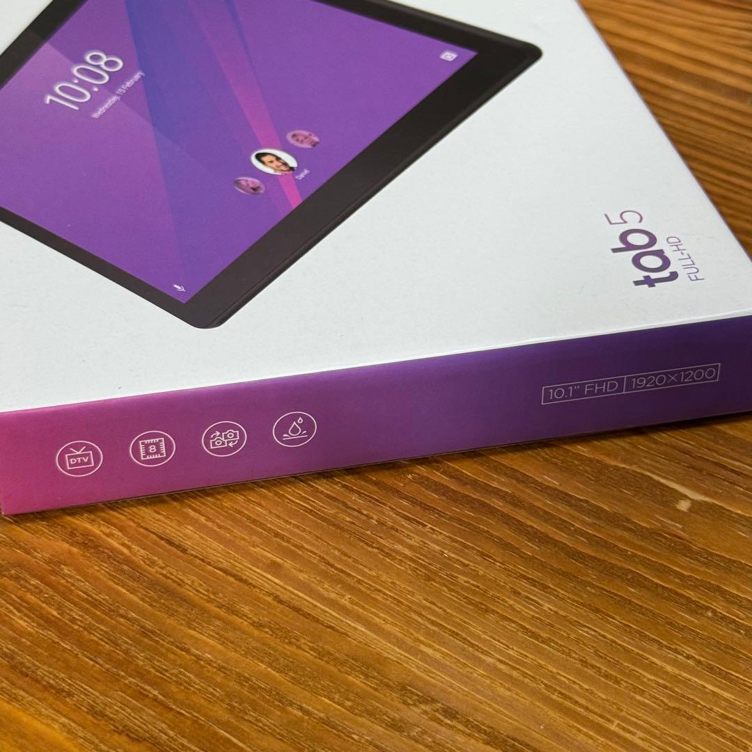 Lenovo Tab5 801LV 新品未使用 32GB 10インチ タブレット