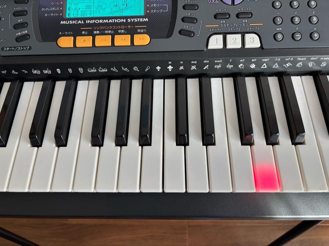 CASIO CTK-660L 光ナビゲーション付キーボード 楽譜付き