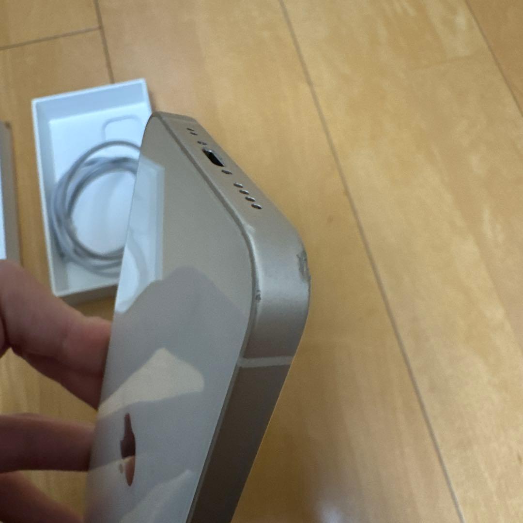 K*照様 iPhone13 mini 白128GBネットワーク利用制限無 バッテ