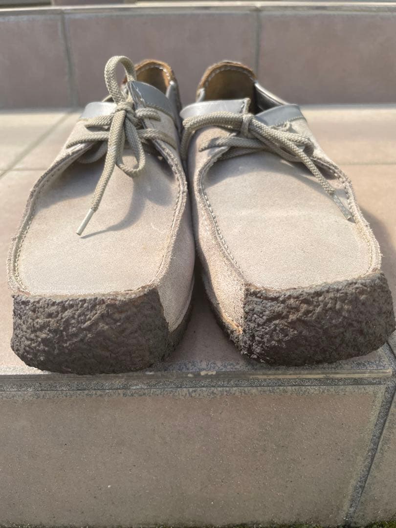 美品　clarks クラークス　ナタリー　27.5 グレー　ワラビー