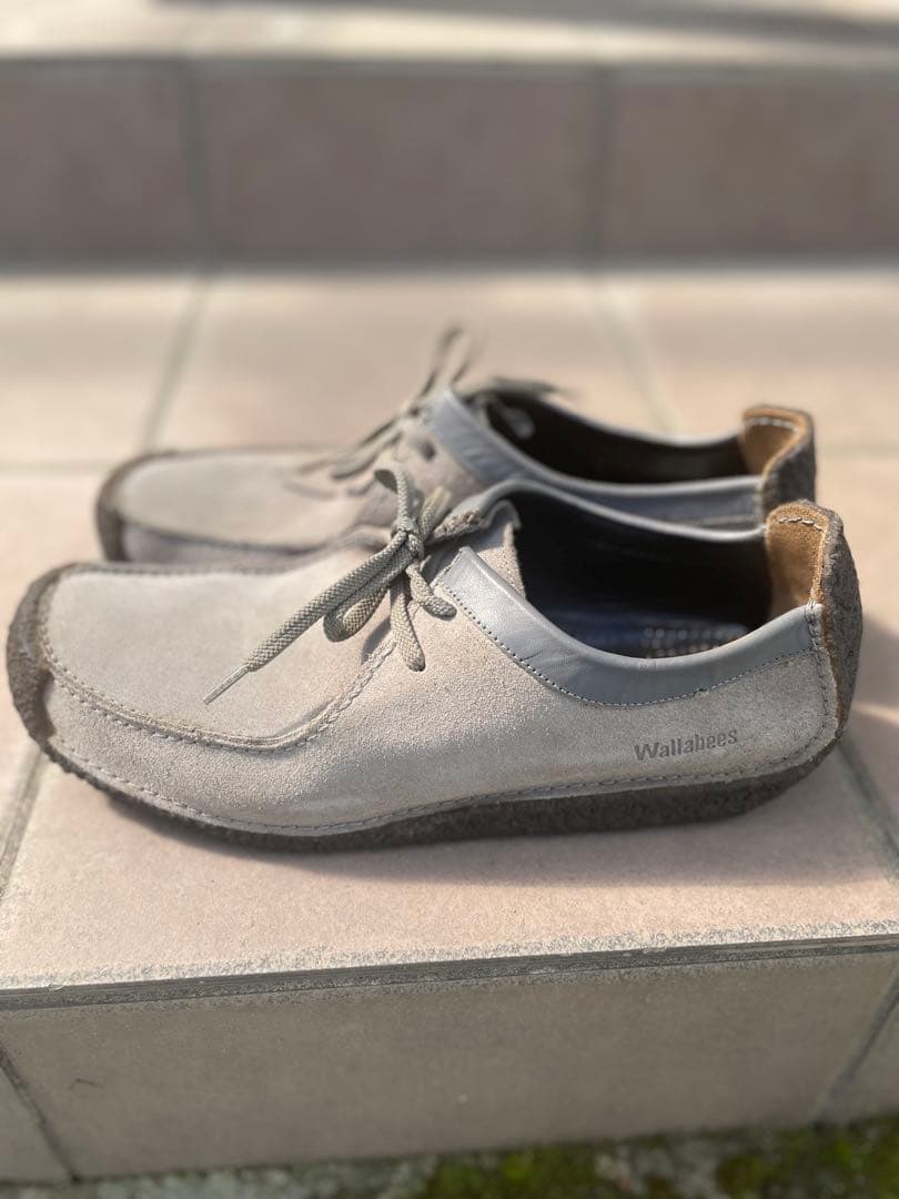 美品　clarks クラークス　ナタリー　27.5 グレー　ワラビー