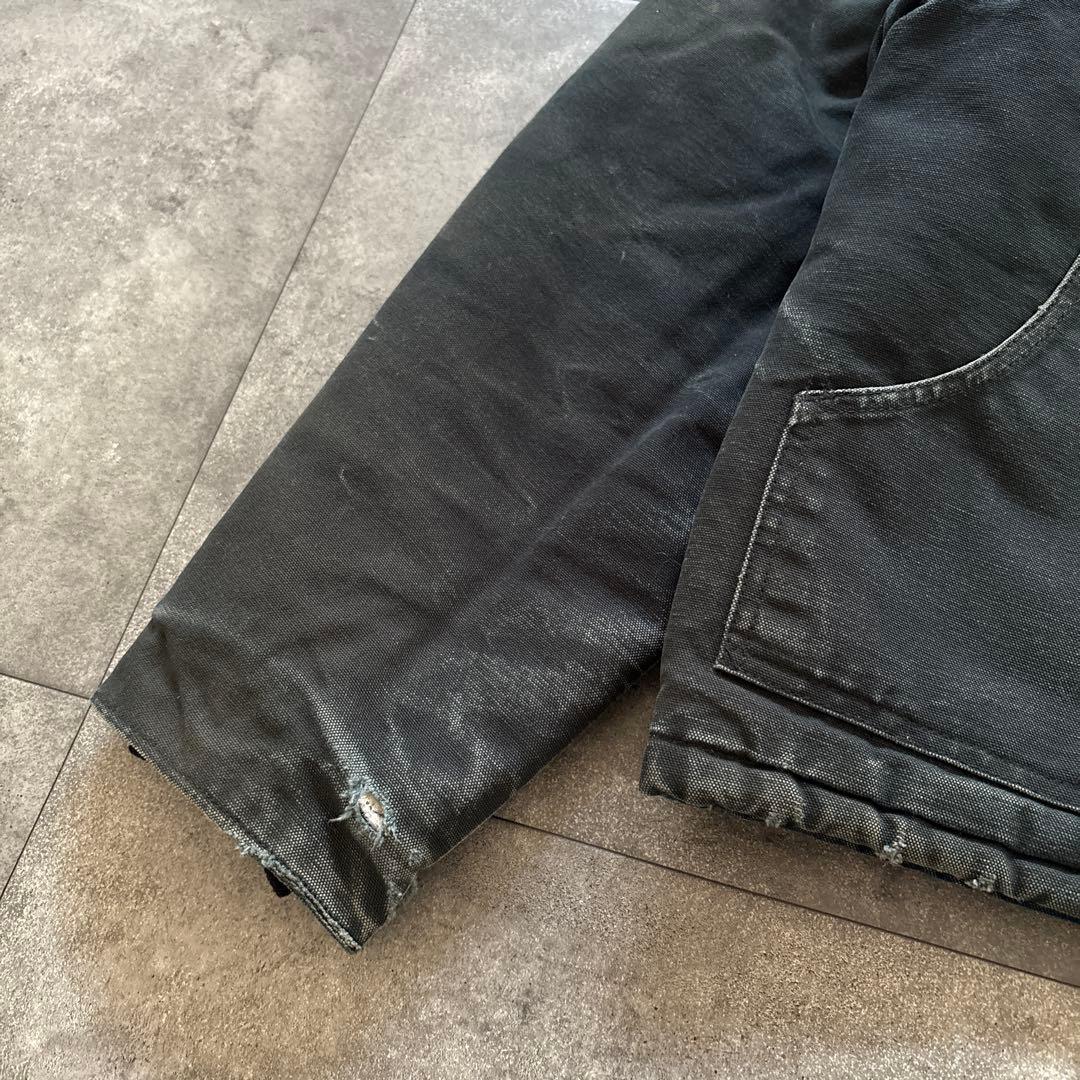 carhartt トラディショナルジャケット　ブラック　フェード　雰囲気