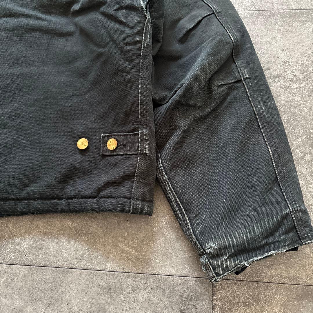carhartt トラディショナルジャケット　ブラック　フェード　雰囲気