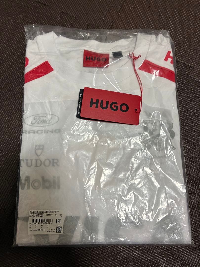 【未開封】HUGO レッドブル Tシャツ　Mサイズ