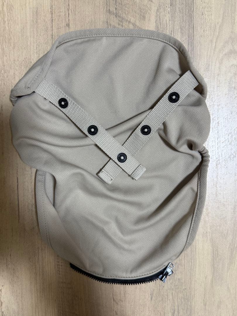 ベージュ メッシュ 抱っこひも インサート付き