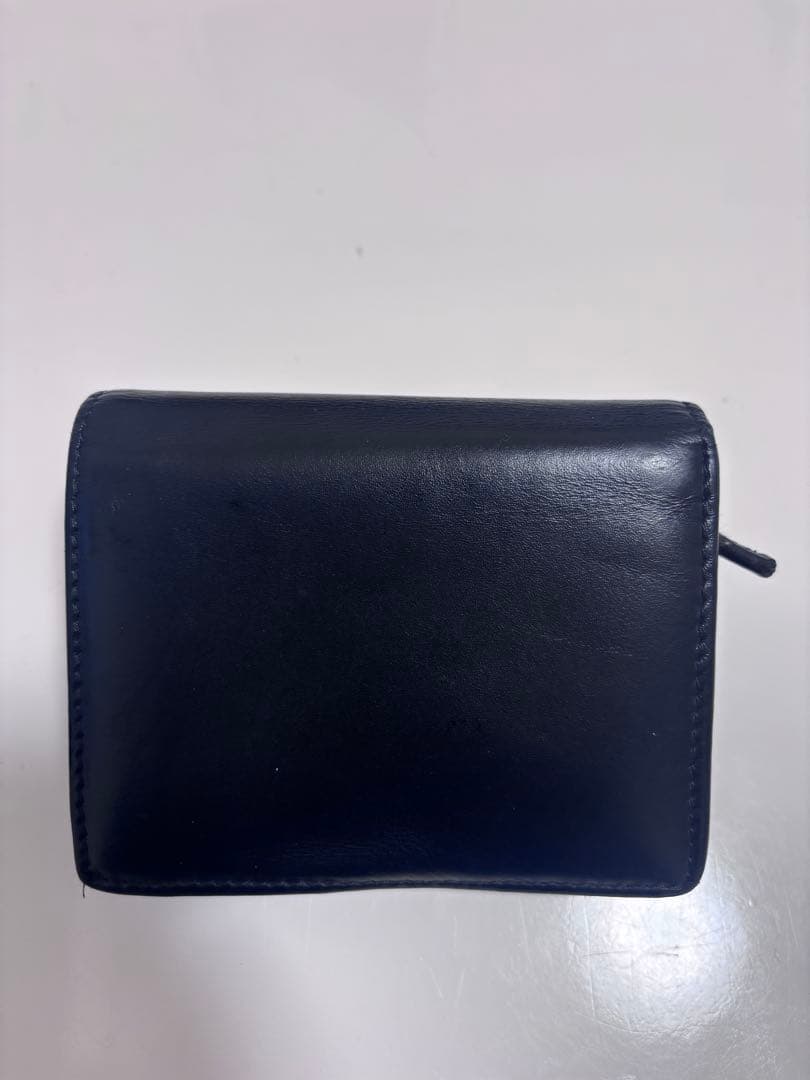 FENDI ブラック 二つ折り財布 【男女兼用】