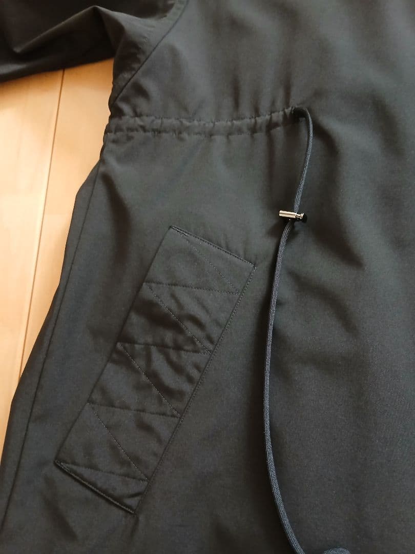 新品未使用　タグ付き　VACHEMENT 黒タフタロングトレンチコート