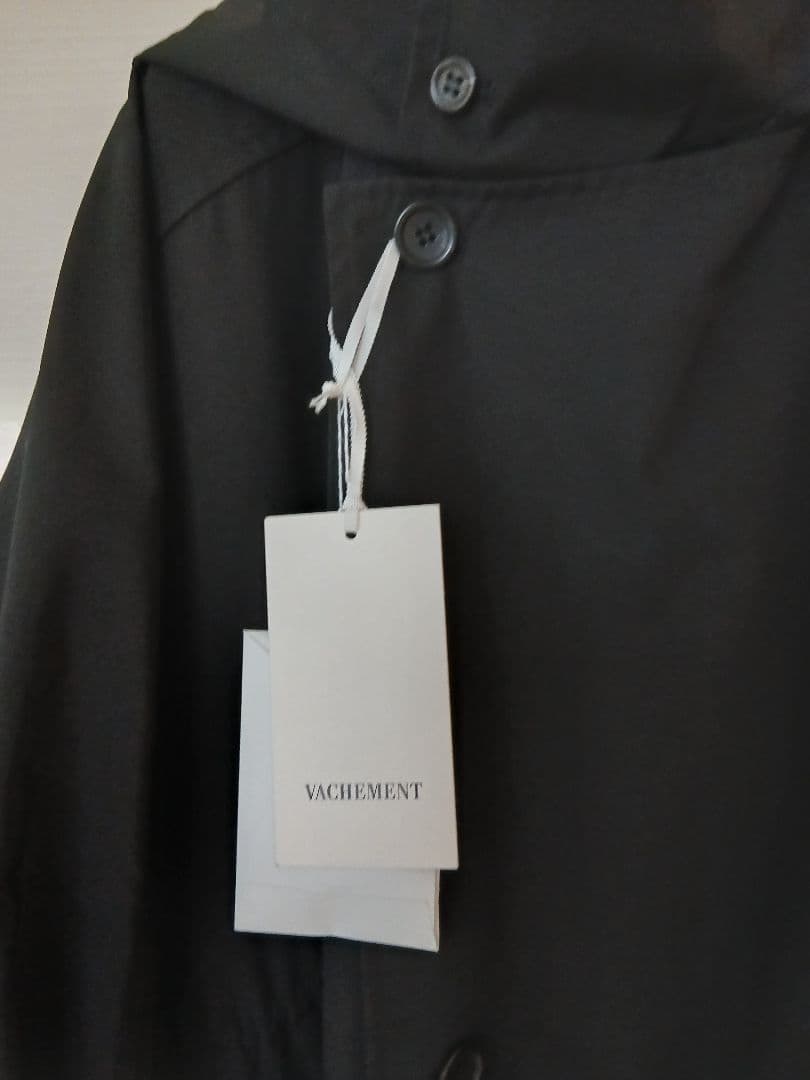 新品未使用　タグ付き　VACHEMENT 黒タフタロングトレンチコート