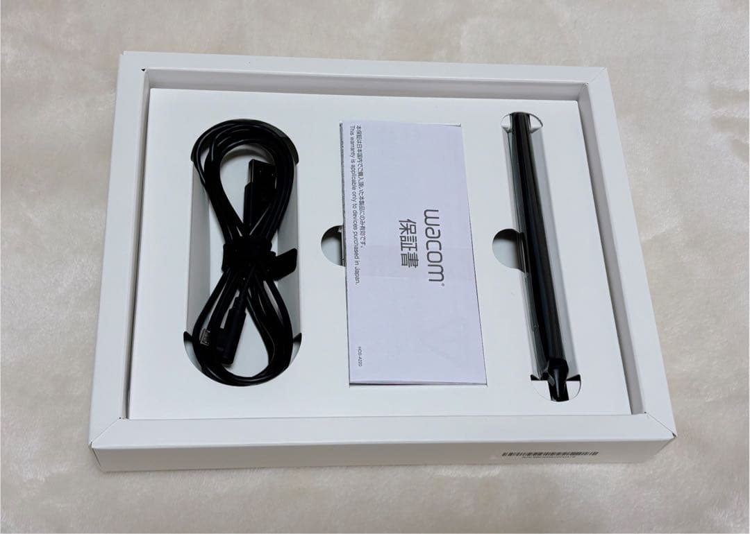 Intuos Smallワイヤレスブラック CTL-4100WL/KO